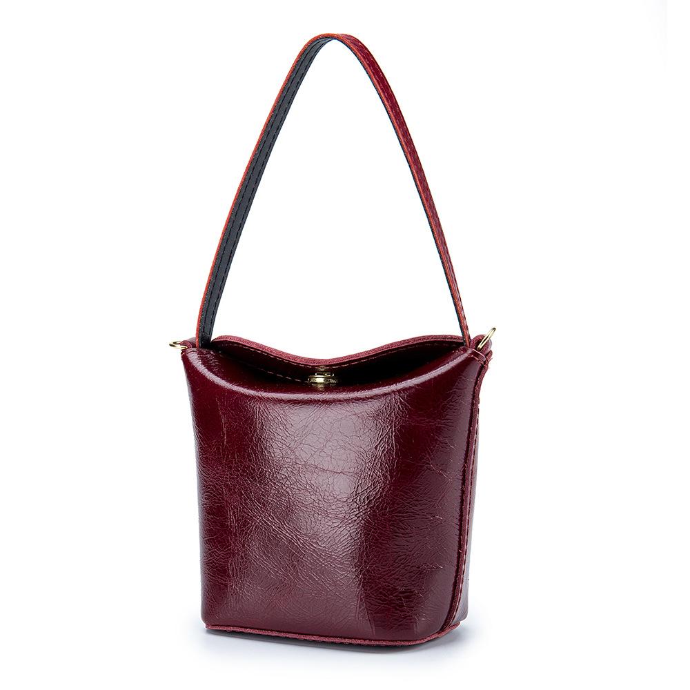 

change bag, women s hand bag, niche bucket, small bag, grocery bag, earphone bag, portable mini coin bag. бордовий