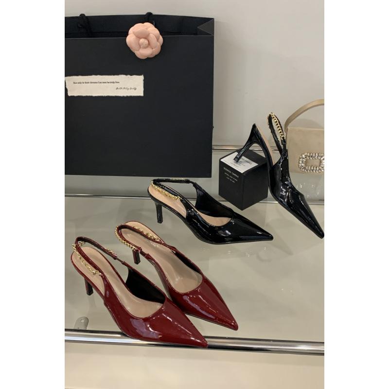 

Красные свадебные туфли темперамент светская львица острый носок высокие каблуки женская обувь летние туфли-стилет цепочка пустая сумка голова сандалии 40 красный