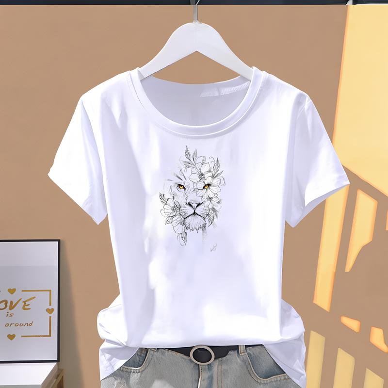 Women's summer T-shirt, cute and fashionable printed pattern, short-sleeve trendy top.