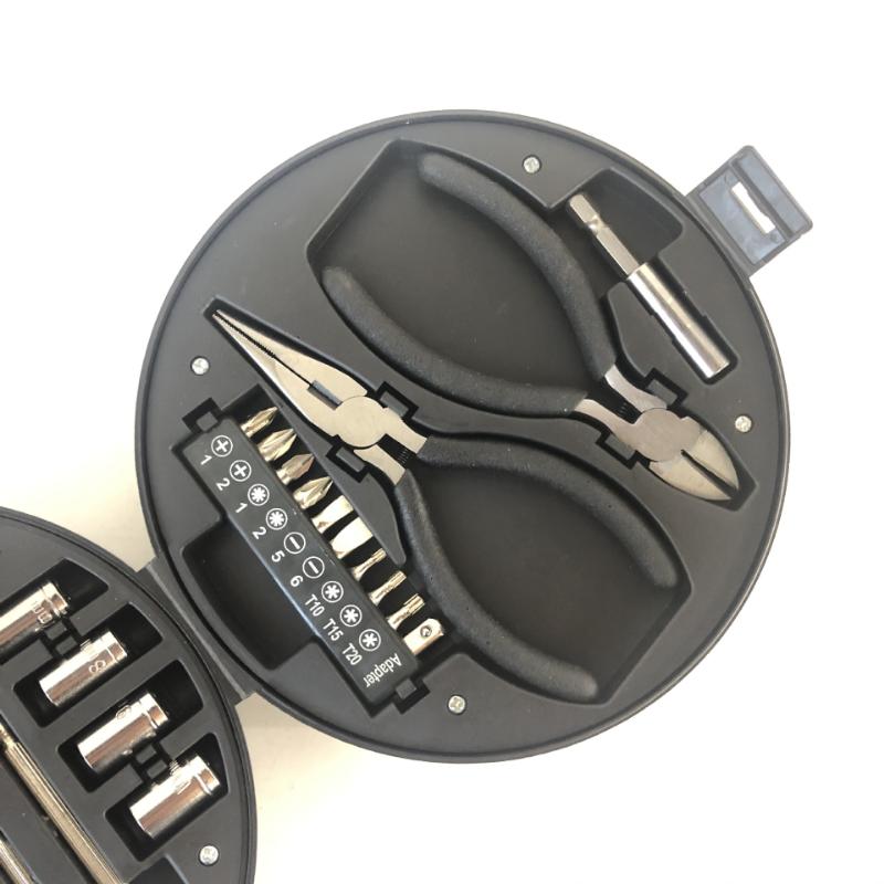 24 ΤΕΜ/ΣΕΤ Σετ εργαλείων αυτόματης επισκευής ελαστικών σε σχήμα ελαστικού Σετ εργαλείων οικιακής χρήσης για γενικό σετ εργαλείων χειρός ιδιοκτήτη σπιτιού με πένσα, σετ κατσαβιδιών και θήκη αποθήκευσης εργαλειοθήκης