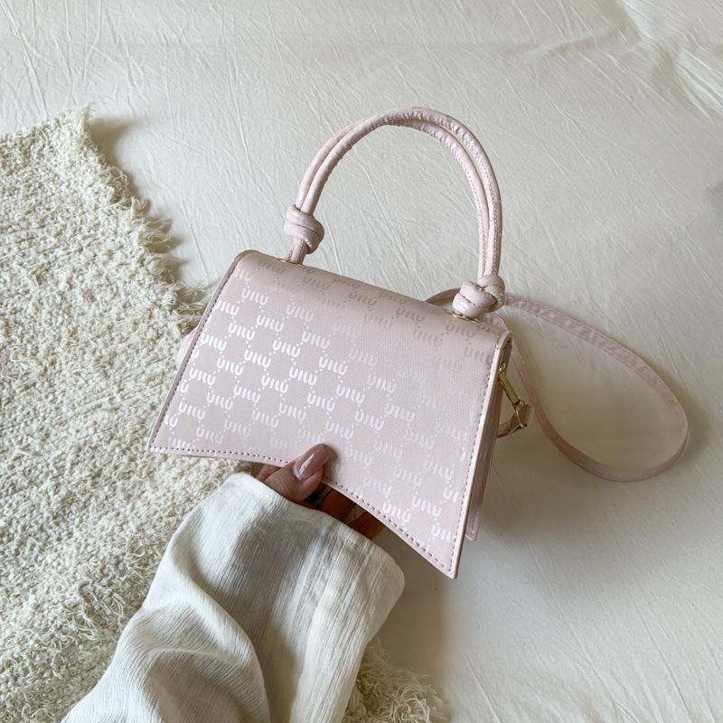 Textured portable small square bag women's new high-end fashion shoulder bag versatile messenger bag