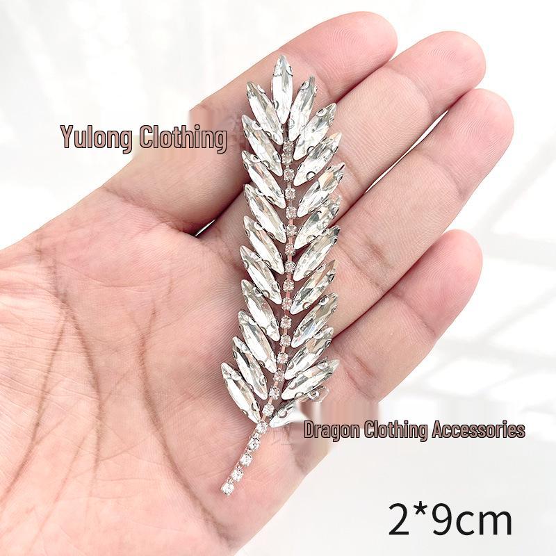 Luxury White Rhinestone Hotfix Stickers: Super Shiny DIY Dress Accessories with Hot Melt Adhesive