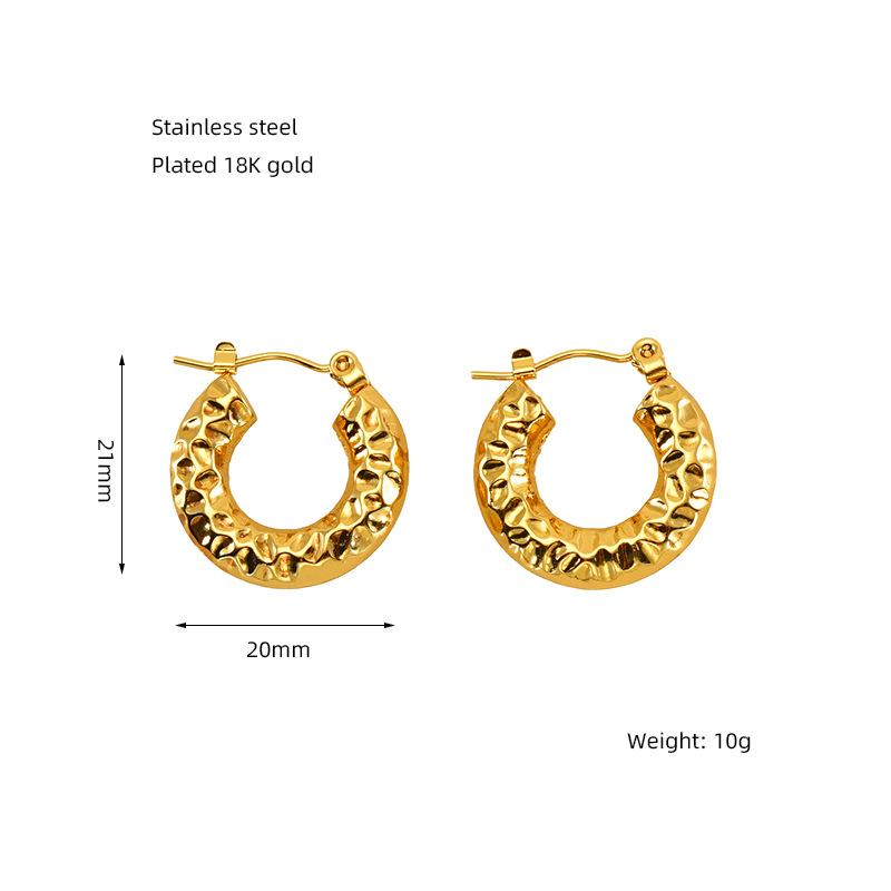 

Fashion stainless steel U-shaped earrings design retro high-end titanium steel light luxury earrings style woman