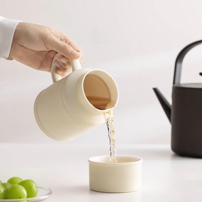 Ceramic Tea Infuser Mug