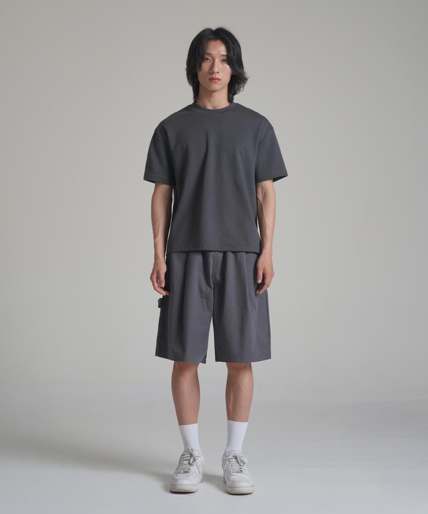 Noming Loose Fit Crop Easy Short Sleeve - Charcoal