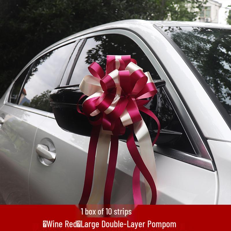 Sada stuh na svatební auto