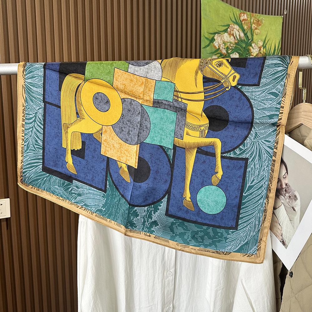 Silk silk scarf women's black Sigongge versatile 71cm square scarf high-end scarf small scarf summer retro