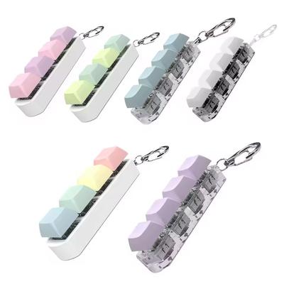 Tastatur-Tasten-Spielzeug 4 Tasten Tastatur Fidget Dekompressionsspielzeug Druckknopf-Tastenkappe Fidget Stressabbau Schlüsselanhänger Tastatur-Klicker-Spielzeug