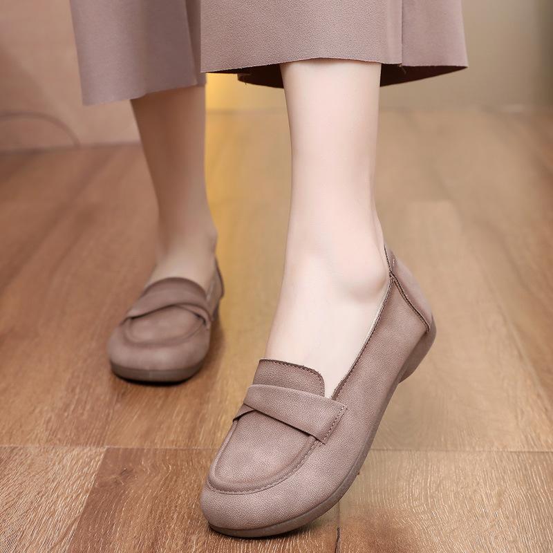 Alte Pekinger Stoffschuhe 2025 Frühling Neue Damen Bequeme Weiche Sohle Mama Schuhe Bohnenschuhe Flache Damen Einzelschuhe