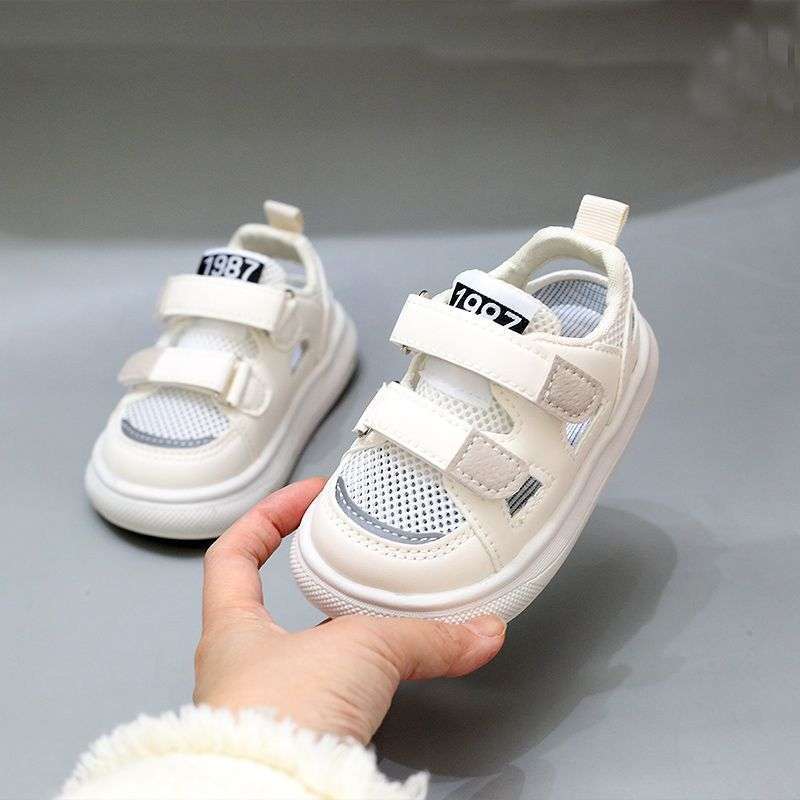 

Детские сандалии для детей 1-3-6 лет, новые сандалии на мягкой подошве с закрытым носком, спортивные сандалии для мальчиков, летняя обувь для мальчиков inner length 16.5cm 26 yards