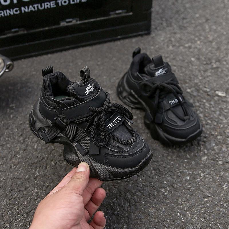 Children's versatile sports shoes 2025 autumn boys' trend non-slip casual shoes girls' dirt-resistant dad shoes single shoes