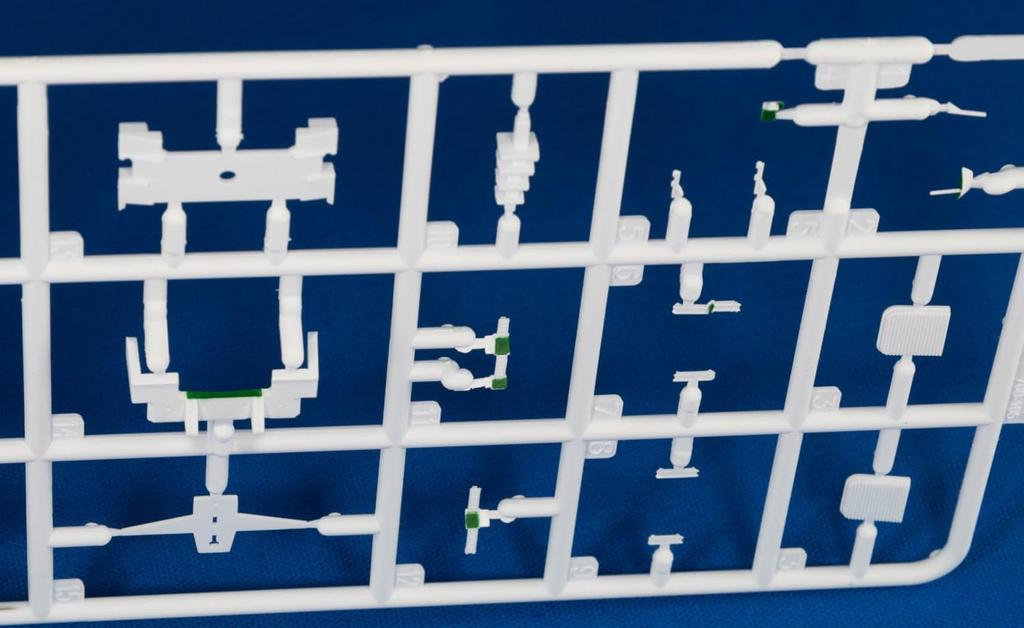 Pit Road JP Series Japan Coast Guard Patrol Ship Reimei Painted Plastic Model JP20 1/700 PLH-33 (Submarine)