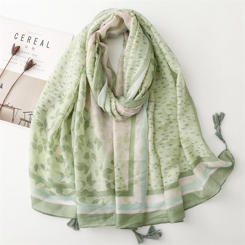 Fresh Cotton Linen Sun Protection Shawl: Red Flower Tassel Silk Scarf for Spring/Summer Travel