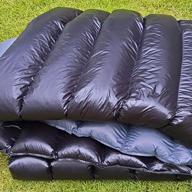 Warm Comfortable Goose Feather and Goose Down Throw Blanket Twin чёрный