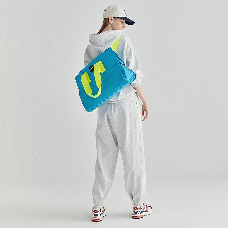 Leadraw A Shoulder Bag Blue