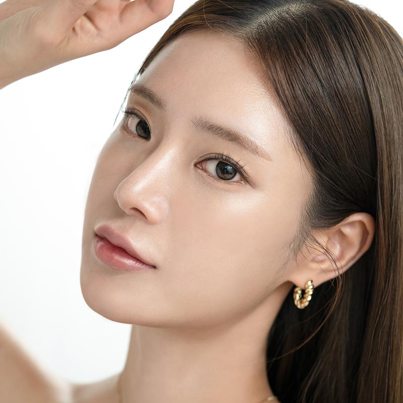 d'Alba Serum Glow Tension Cover Cushion with Refill SPF 50+ PA++++ 17g*2EA