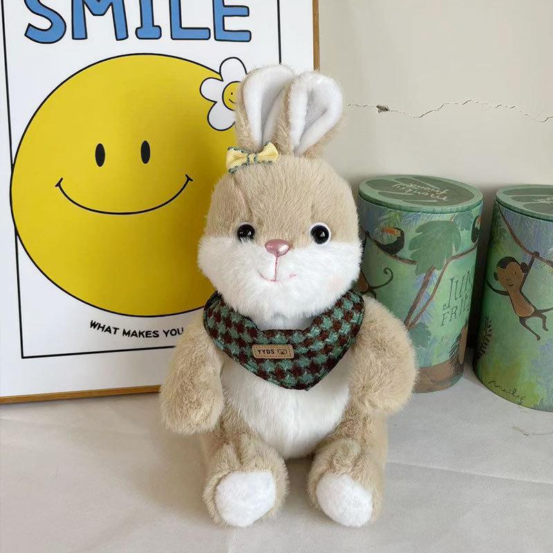 Niedlicher Lätzchen Bär Puppe Plüschtier Beruhigungskissen Greifautomat Stoffpuppe Geburtstagsgeschenk Mädchen