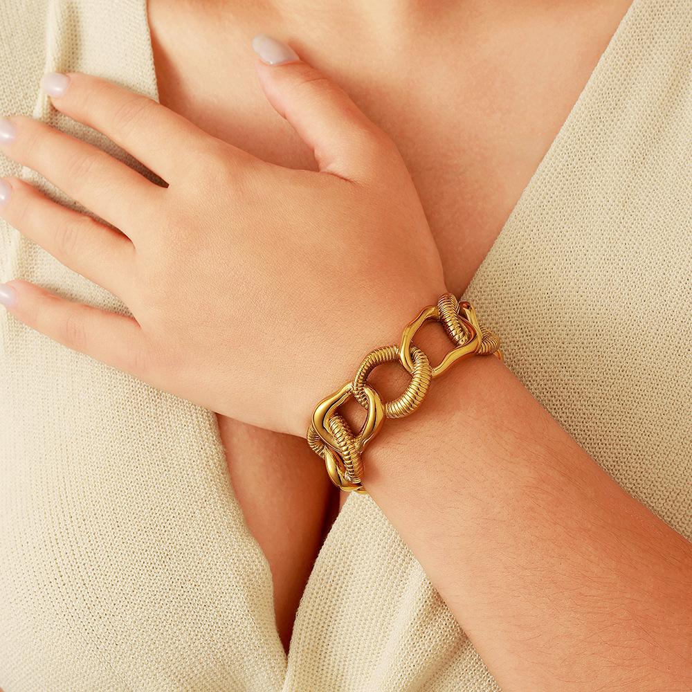 18k Gold Plated Titanium Steel Women's Woven Pattern Bracelet with Buckle