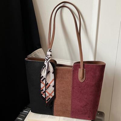 Large-capacity, Niche, Stylish, High-quality Commuter Shoulder Tote Bag for Women