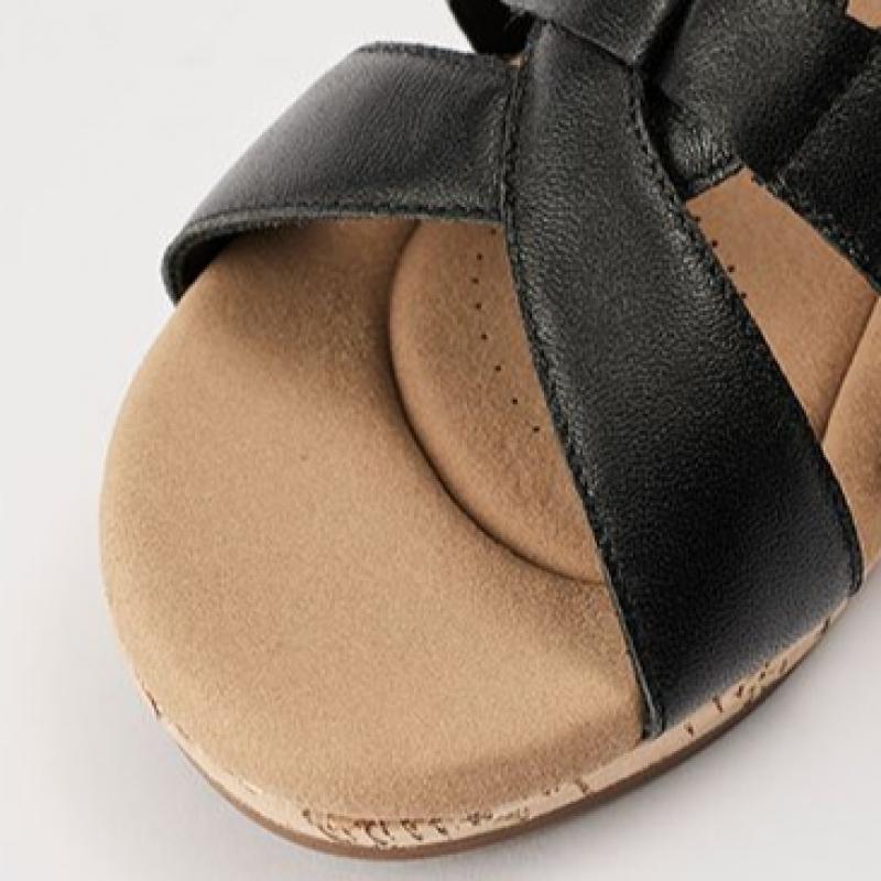 naturalizer Women S Cocoa Cork Sandal Black w9dl0013S11nt