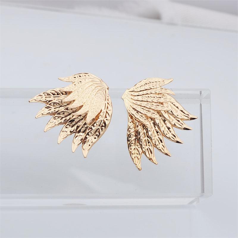 2025 New in Angel Wings Bohemian Gold Color Metal Small Earrings for Women Double Layers Wings Ear Jewelry femme orecchini