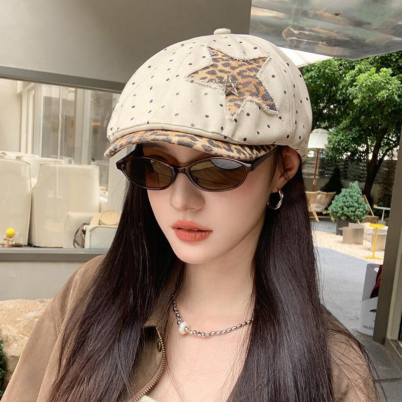 Retro Hat Women's Autumn Winter Fashion Comfortable Casual Versatile Beret Hat Polka Dot Star Hat
