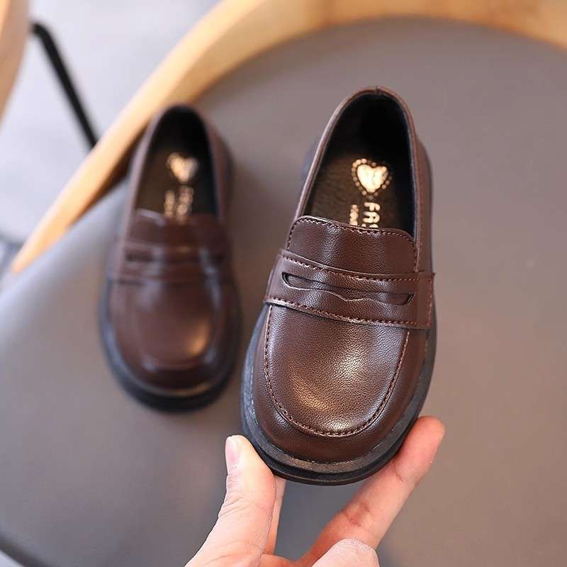 2025 spring and autumn new boys' shoes children's British style leather shoes baby black casual fashion student performance shoes