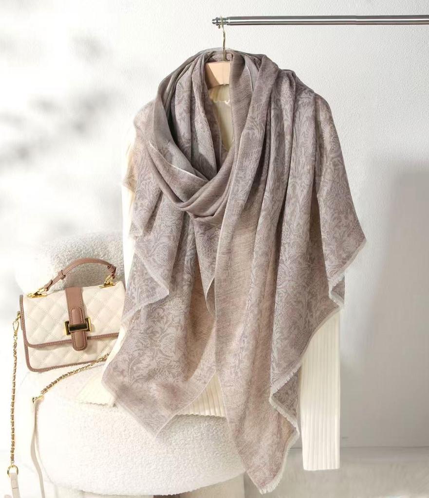 Inner Mongolia Cashmere Jacquard Shawl with Scottish Thistle - Thin Scarf for Autumn/Winter