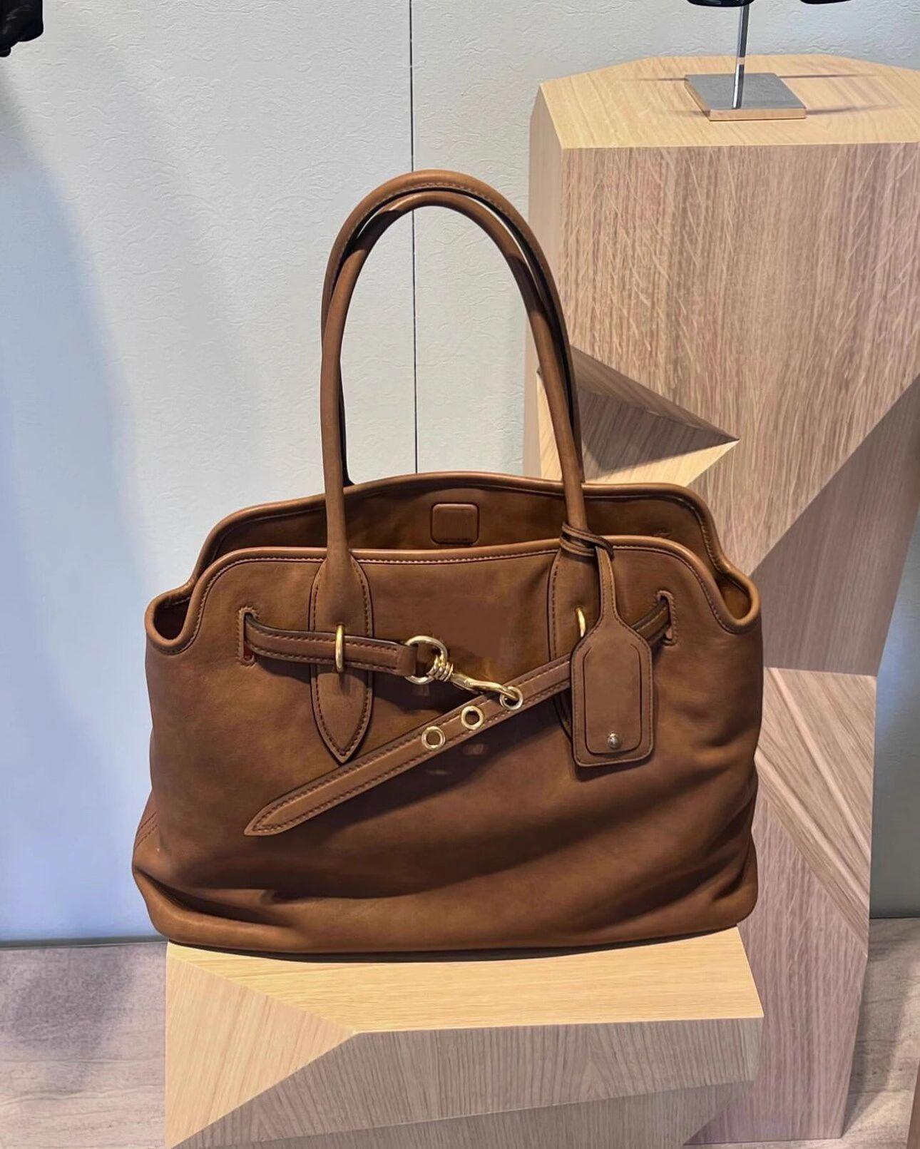 

2024 Модная ретро-коричневая сумка: Портфель на одно плечо Internet Celebrity для женщин