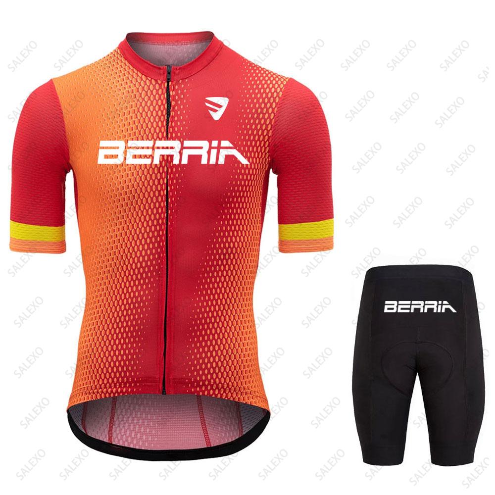 Abbigliamento da Ciclismo 2026 Uomo Estivo Set Maglia da Ciclismo MTB Maillot Cyclisme Homme Magliette Bici da Strada Completo Pantaloncini da Ciclismo con Bretelle