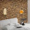 Samolepicí PVC tapeta Shein s leopardím vzorem pro domácí dekoraci.
