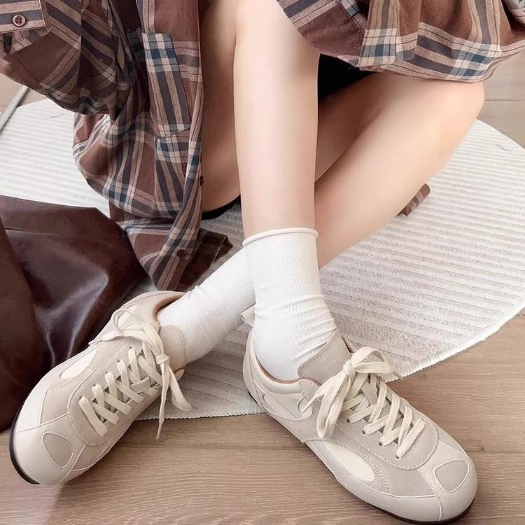 Niche design retro color matching burgundy German training Forrest Gump shoes women's autumn 2025 new versatile sports and leisure shoes