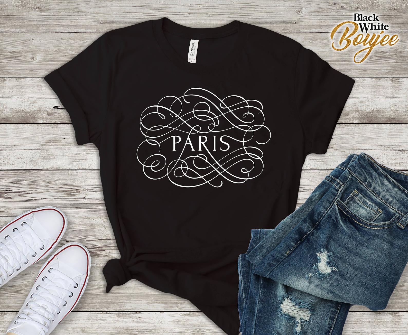 Paris Traveling Tshirt, Beautiful Paris Souvenir, Travel to Paris Shirt, Amazing gift for Her, Calligraphy Paris T-shirt, Typography Design S