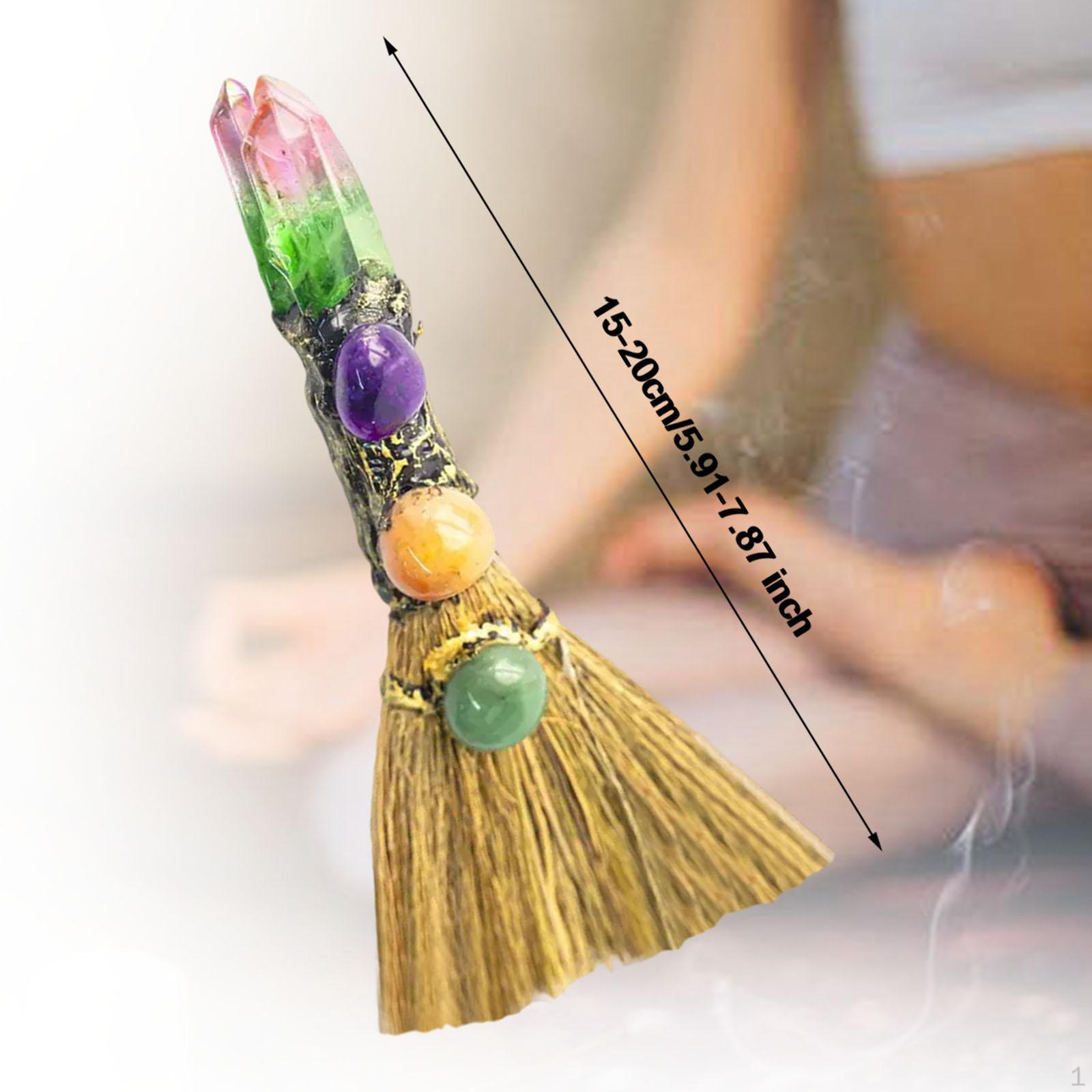 

Подвесная мини-метла для праздничных случаев и декора Multi Color A