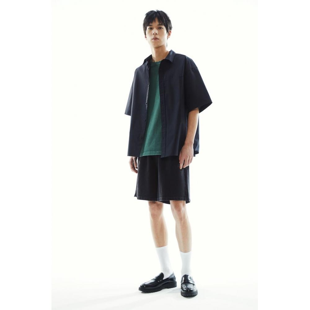 H M sHort Sleeve sHirt Regular Fit Black