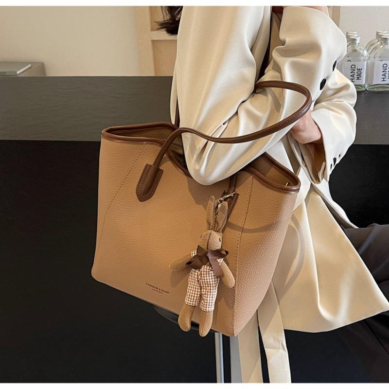 Yuezi texture retro commuter bag new women's bag simple and versatile shoulder bag fashionable tote bag