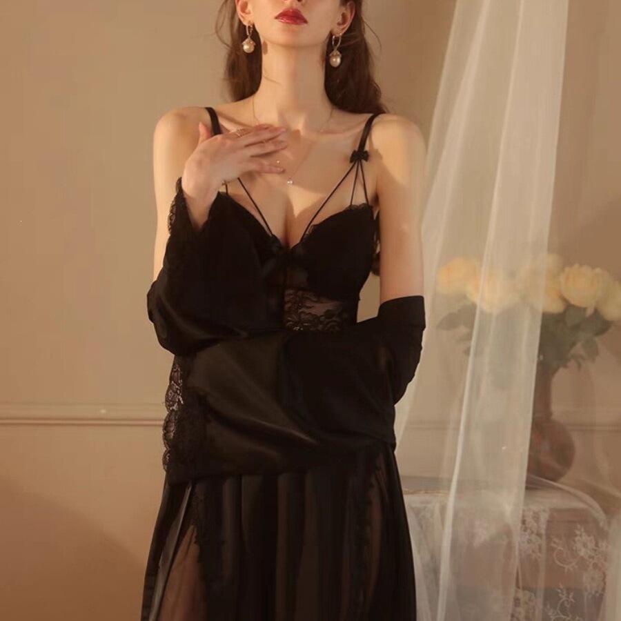 

Plus Size Women s Sexy Lace-Trim Nightgown Pajamas in Spring/Summer Styles M (up to 100 jin)