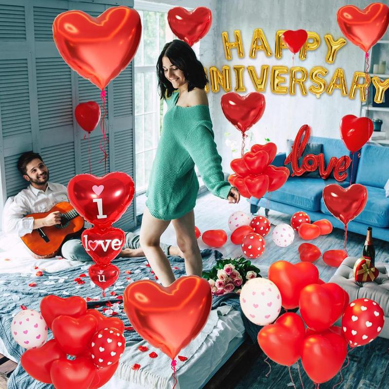 A4413 Red Heart Balloon for Christmas, Halloween, and Anniversary Celebrations.