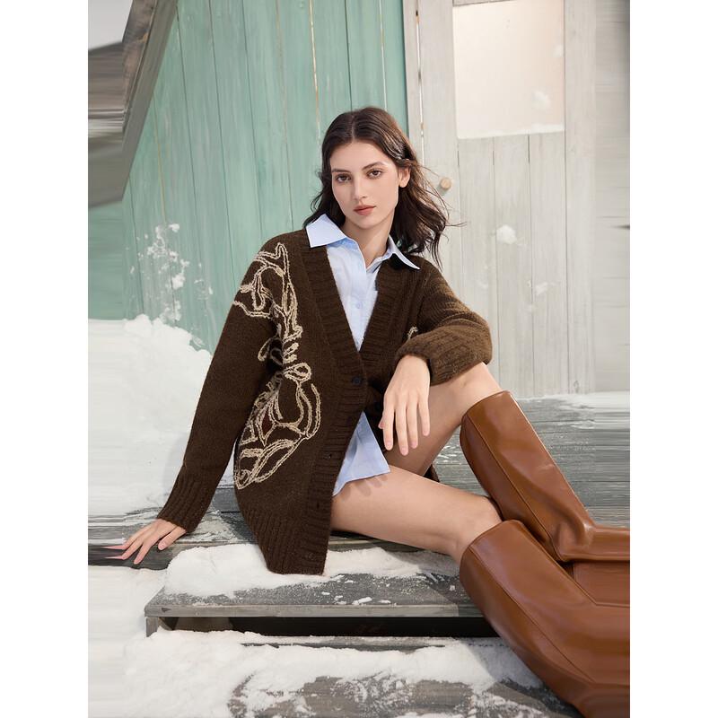 ELLE Women s Retro Embroidered V-Neck Knit Cardigan L