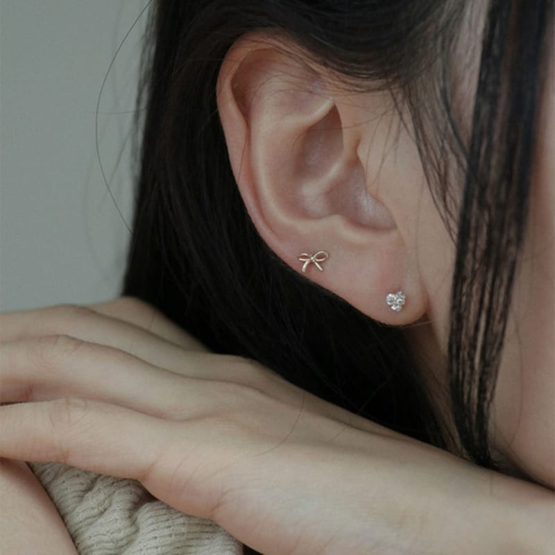 youngglow 14k heart cubic piercing