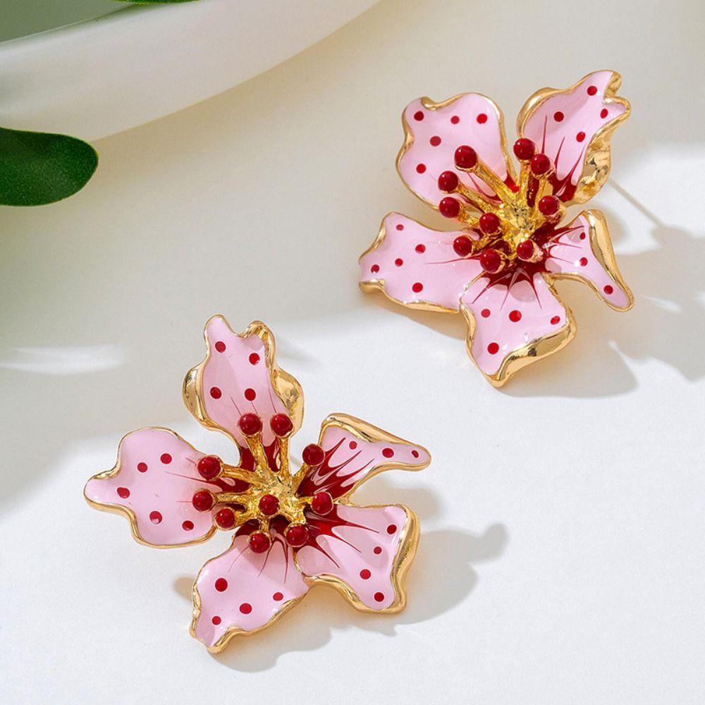 Retro Irregular Stud Earrings High-End Finish Enamel Flower Petal Earrings Vacation Travel