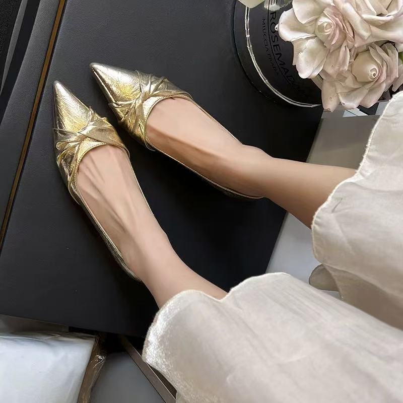 Fashion 2025 Temperament Shallow Single Shoes Women's New Inside High Wedge Pointed Toe Versatile Flat Shoes for Women