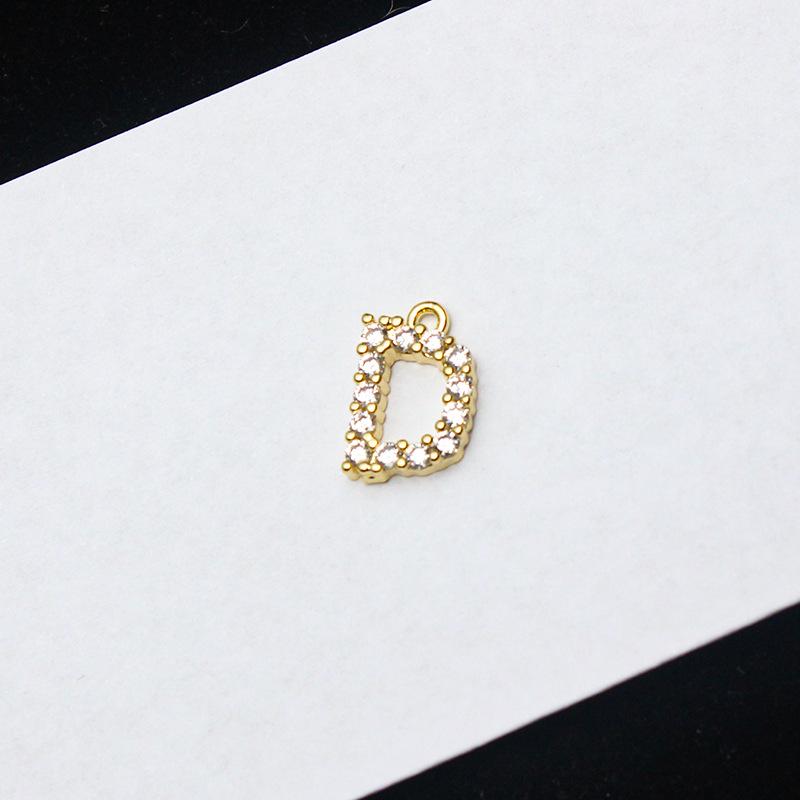 Copper-Plated Gold Micro-Inlaid Diamond English Letter Pendant: 26 Charm Options for Necklaces or Earrings