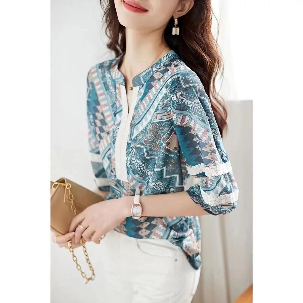 Women S Chiffon Printed V Neck Lace Trim Half Sleeve Blouse
