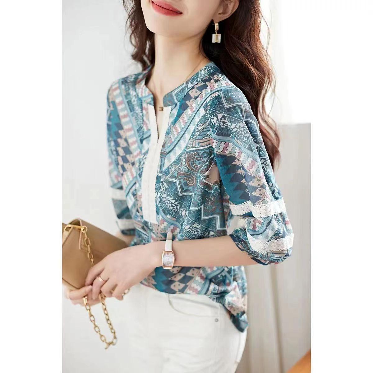 Women S Chiffon Printed V Neck Lace Trim Half Sleeve Blouse S