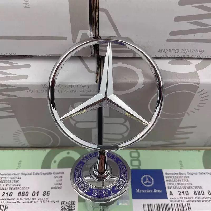 KMLC3 1pcs 44mm 3D Metal Blue Chrome Star Bonnet Hood Logo Emblem Badge for Mercedes Benz AMG W202 W203 W204 W208 W212 W220 W221 W140