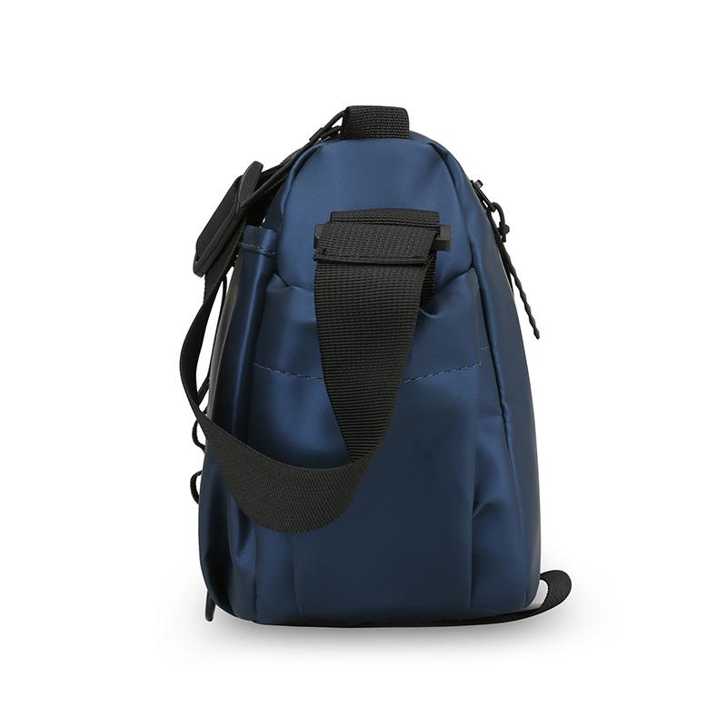 Casual Large Capacity Men's Crossbody Bag Outdoor Travel Nylon Material Water-Resistant Membrane Urban Minimalist Style