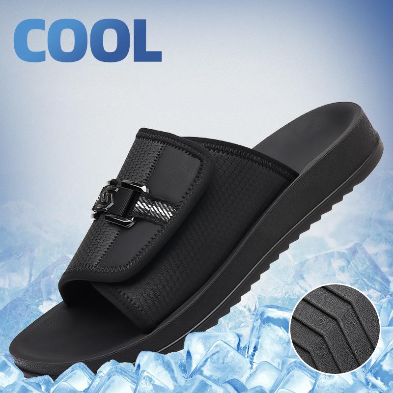 High Quality Solid Color Designer Slippers for Men Fashion Casual Summer Flat Flip Flops Male New Designer Slipper Shoes Man