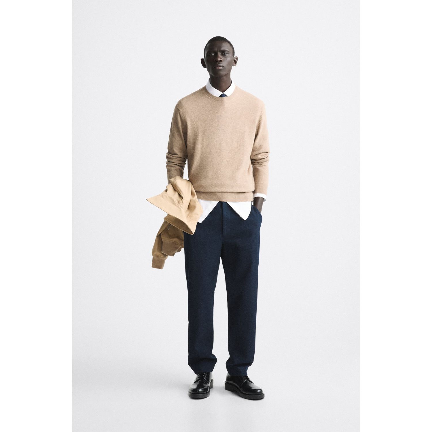 

STRAIGHT FIT CHINO TROUSERS