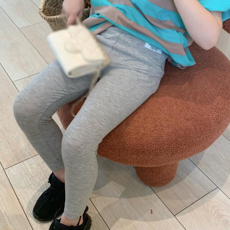 

Детские леггинсы, укороченные брюки для девочек, тонкие детские брюки карамельного цвета 100 серый